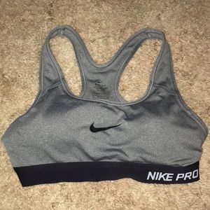 nike pro sports bra